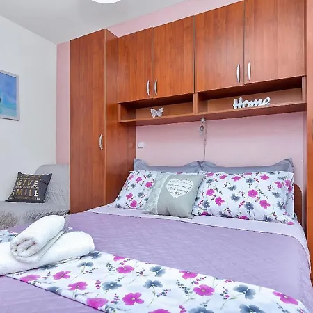 Riva Apartment Tucepi