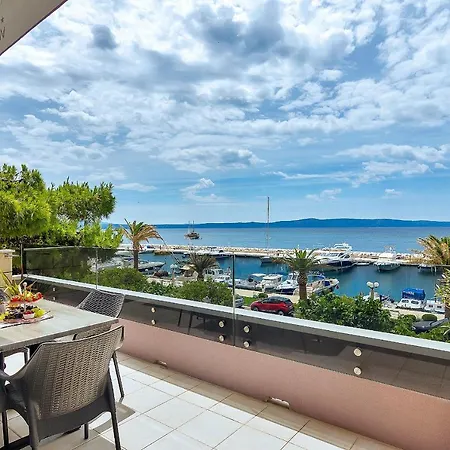 Apartment Riva *