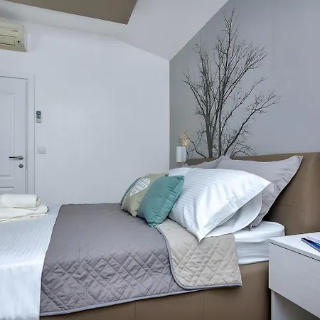 Riva Apartment
